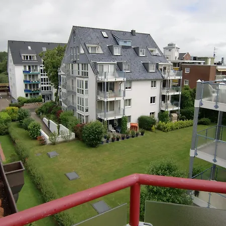 813 - Witthus Apartment