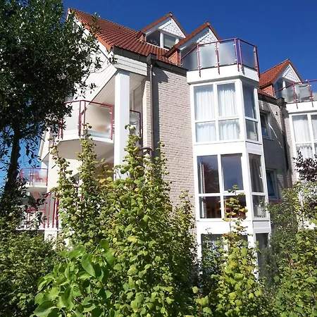 813 - Witthus Apartment *